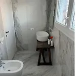 Home34 *