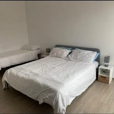 Home34 Apartment *